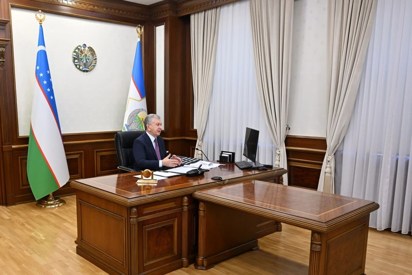 Mirziyoyev 92 min nafar bitiruvchilar ishga joylashtirilishi haqida buyruq berdi