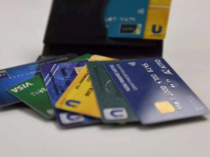 1 апрелдан нақд тўловлар улуши камайтирилади