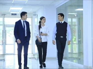 Oliygoh va litseylarda oʻqish qachon boshlanishi maʼlum qilindi