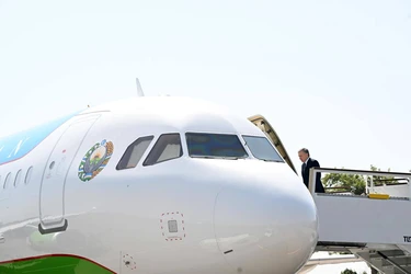 Mirziyoyev Samarqandga joʻnab ketdi