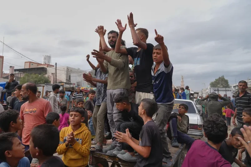 Tramp Gʻazo va Isroil oʻrtasidagi urush tugaganini eʼlon qildi