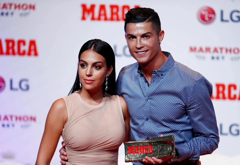 Ronalduning Jorjina bilan ajrashishi unga qanchaga tushadi?