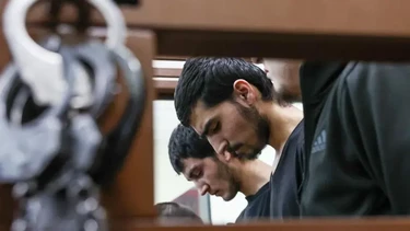 Moskvada "Krokus Siti Xoll"dagi hujum boʻyicha sud jarayoni boshlandi. Asosiy aybdor sifatida tojikistonliklar koʻrilmoqda