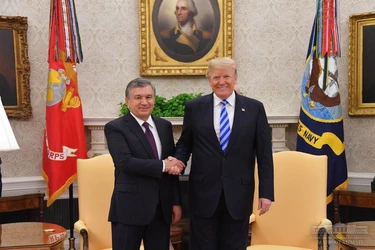 Shavkat Mirziyoyev va Donald Tramp