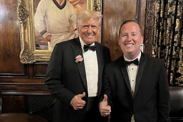 Donald Tramp maʼmuriyatidagi "koʻrinmas odam" Toshkentda tugʻilgani aytilmoqda